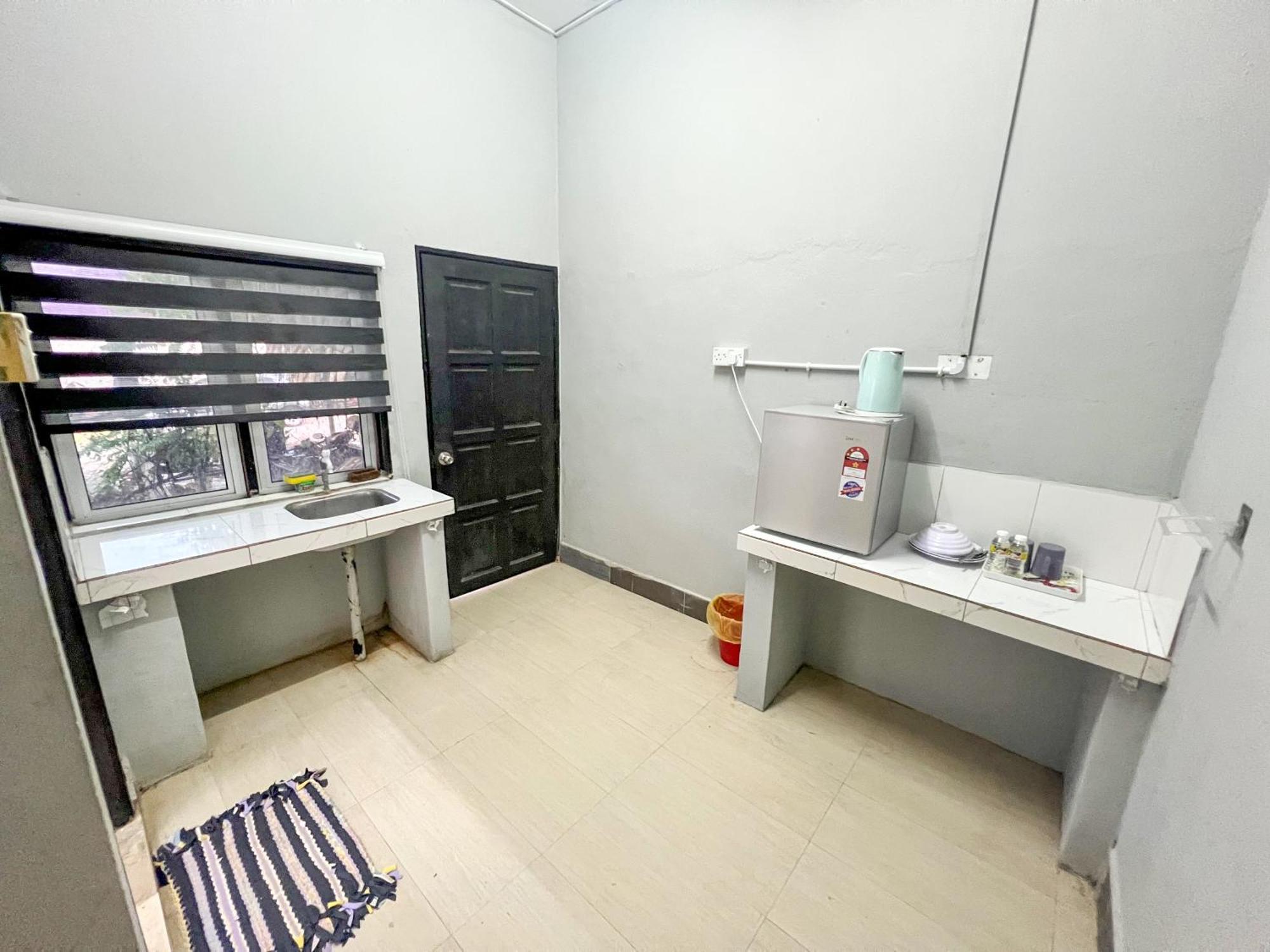 Budget Rest House פדנג בסר מראה חיצוני תמונה